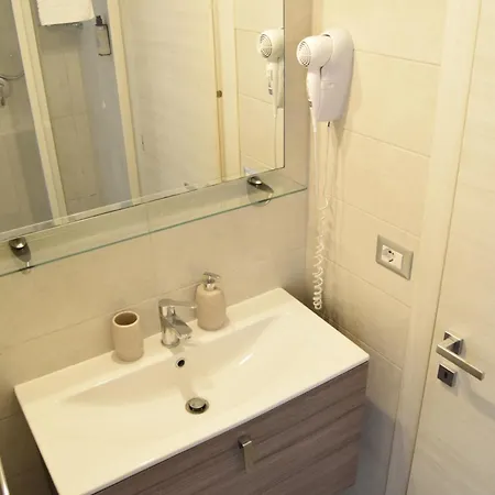 לינה וארוחת בוקר Vatican Giulia 4*