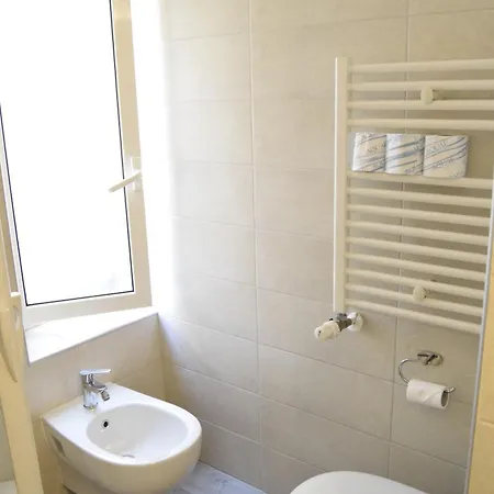 Vatican Giulia רומא