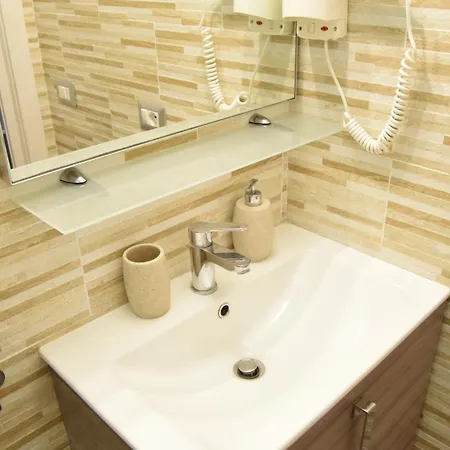 Vatican Giulia לינה וארוחת בוקר