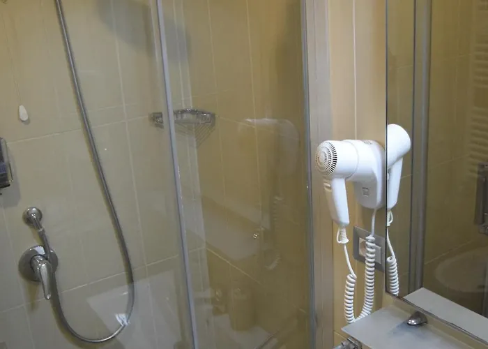 Vatican Giulia Nocleg ze śniadaniem 4*